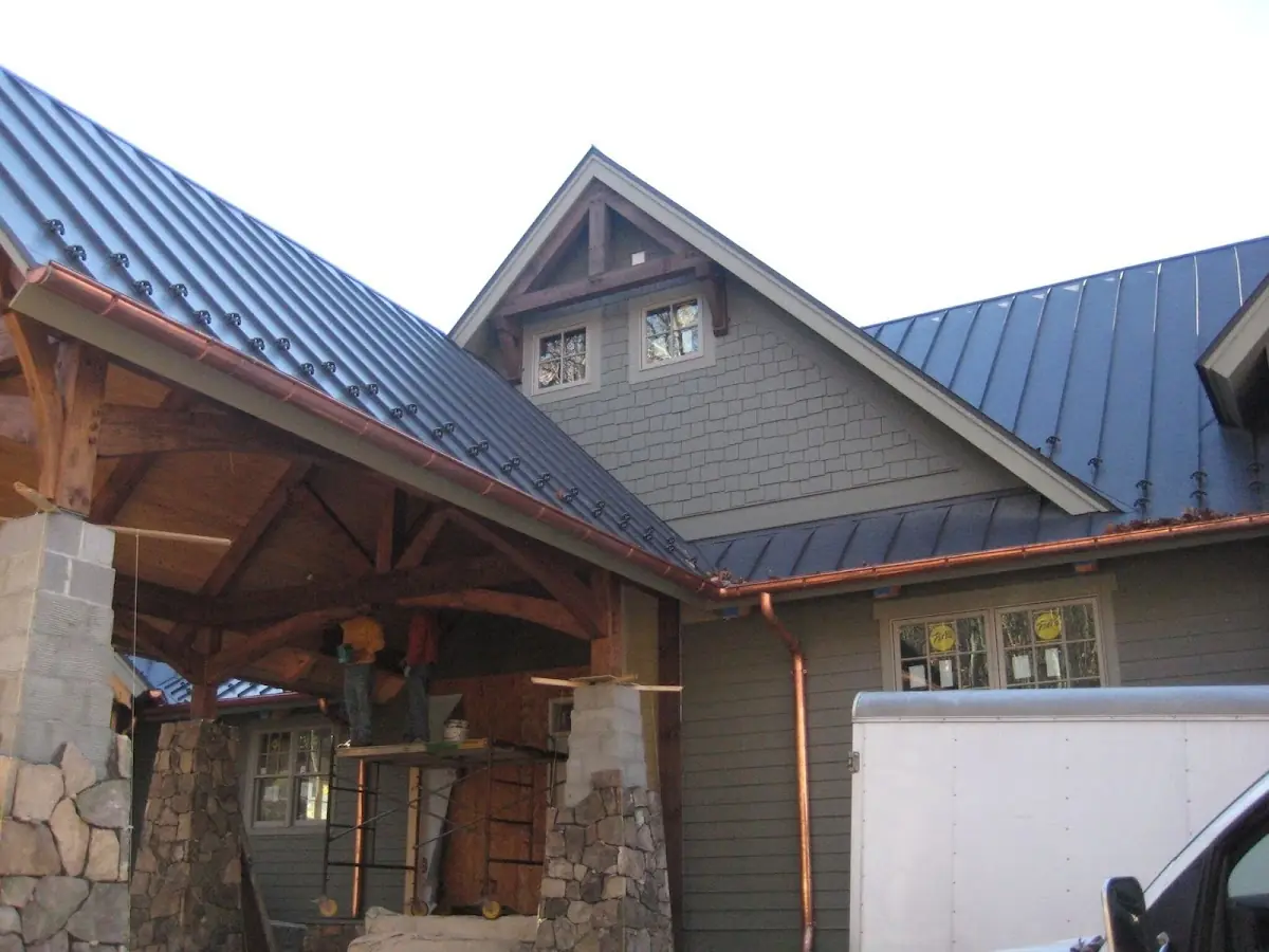 Craftsman Roofing team delivering quality roofing work in Long Point Park